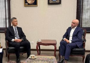 دیدار رئیس انجمن بیس‌بال و سافت‌بال ایران با سفیر ژاپن