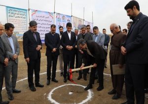 کلنگ آغاز فاز دو شهرک صنعتی سرنجیانه سنندج بر زمین زده شد