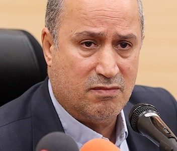مهدی تاج هفتههای پایانی تمام وقت حواسش به لیگ باشد