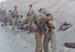 جنگ بی‌سلاح؛ هویت جوانان در خط مقدم