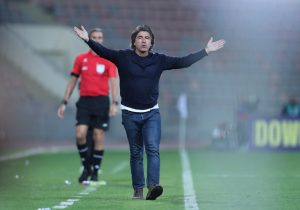 استقلال و بازی روی لبه تیغ!