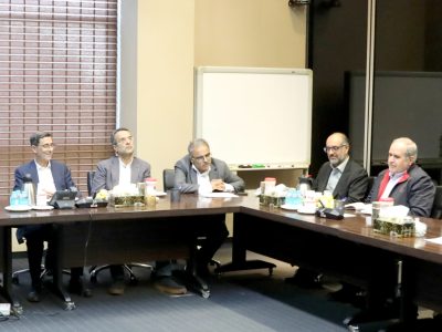 مشارکت راهبردی بانک صادرات ایران در «سازندگی نوین» و «جهاد اقتصادی»؛ تأمین مالی توسعه زیرساخت‌های انرژی با تمرکز بر نیروگاه‌های تجدیدپذیر