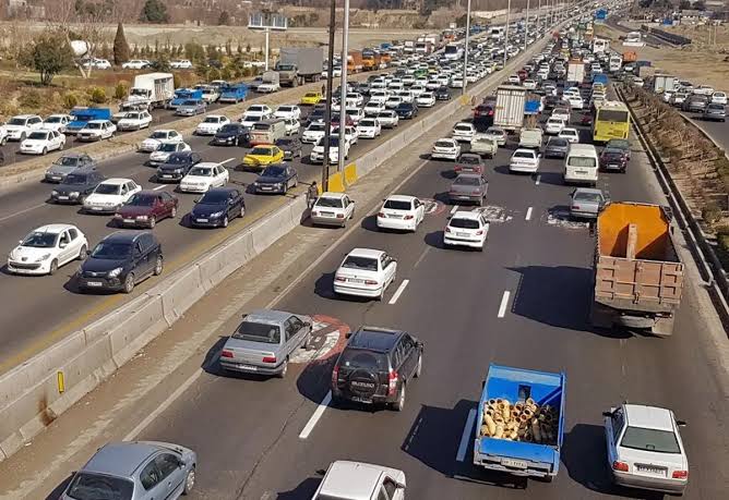 در سه ماهه امسال رقم خورد تردد بیش از ۱۹۹ میلیون وسیله نقلیه در جادههای کشور در سه ماهه امسال رقم خورد تردد بیش از ۱۹۹ میلیون وسیله نقلیه در جادههای کشور
