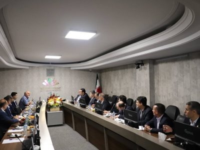 تلاقی بانکداری مدرن و تولید ملی در دیدار راهبردی هیئت بلندپایه بانک ملی با گروه صنعتی معدنی زرین